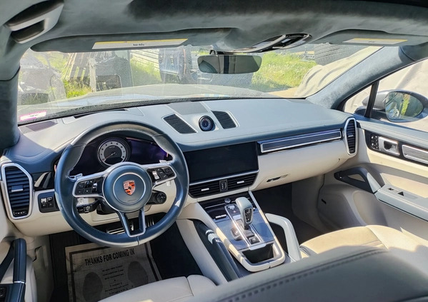 Porsche Cayenne cena 229000 przebieg: 41000, rok produkcji 2021 z Warszawa małe 46